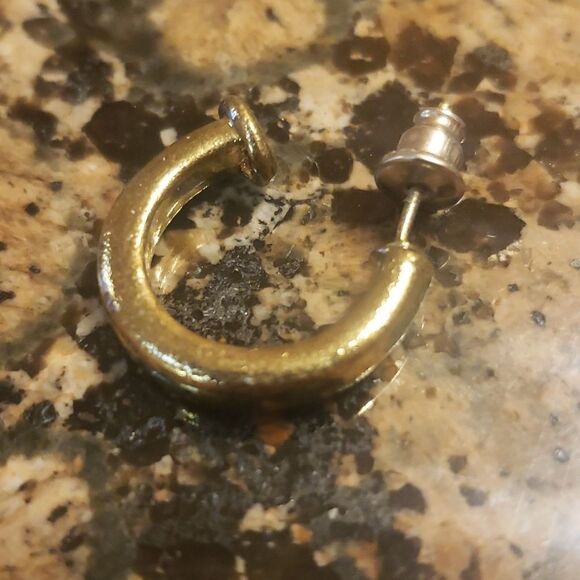 Vintage Golden Small Hoop Earring - Picture 3 of 6